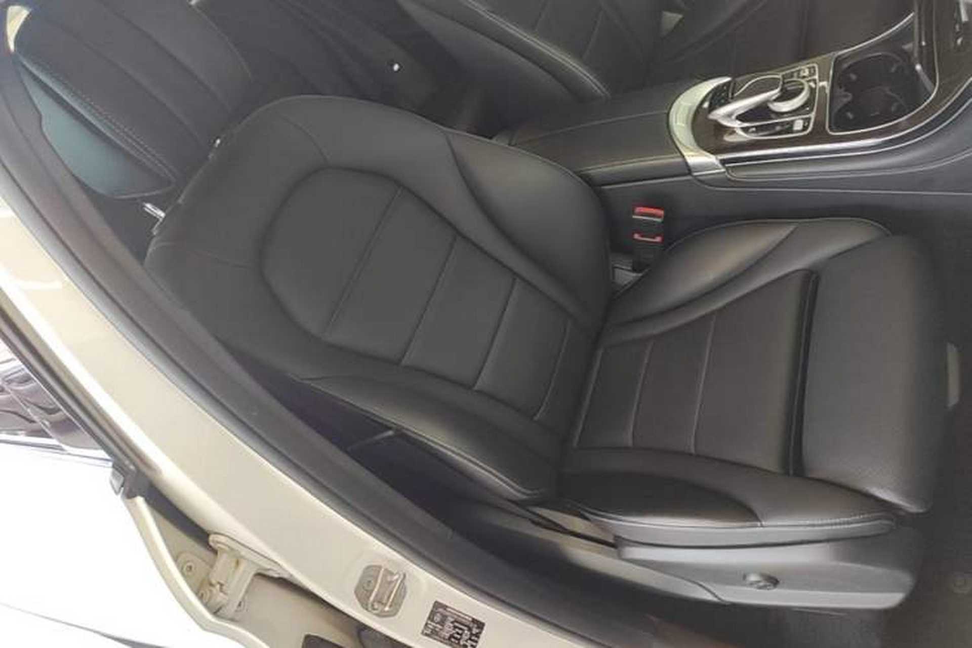 Used Mercedes-Benz GLC 2018 GLC 260 4MATIC Luxury Model Right Front Seat