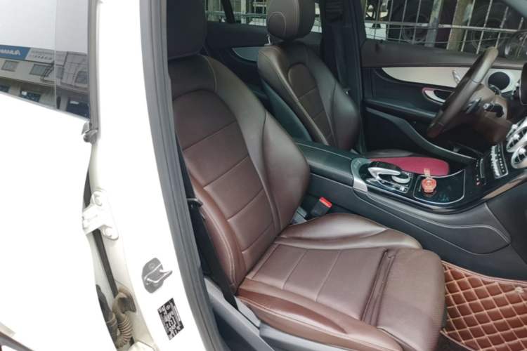 Used Mercedes-Benz GLC 2018 GLC 200 4MATIC Right Front Seat