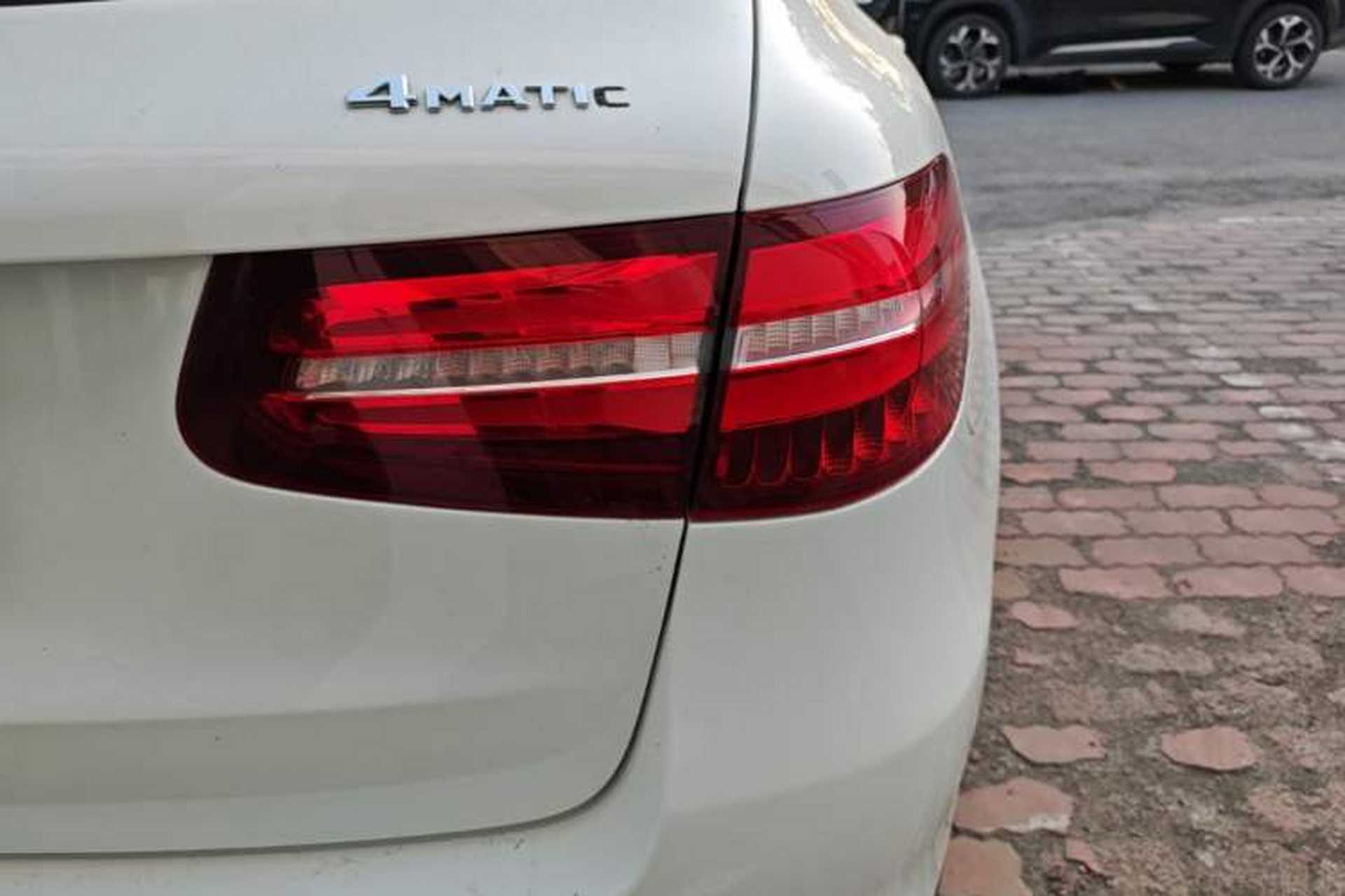 Used Mercedes-Benz GLC 2018 GLC 300 4MATIC Sport Edition Right Rear Taillight