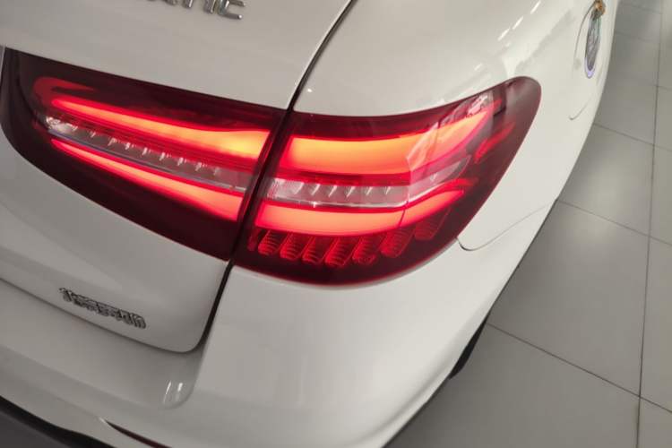 Used Mercedes-Benz GLC 2018 Facelifted GLC 260 4MATIC Dynamic Edition Right Rear Taillight