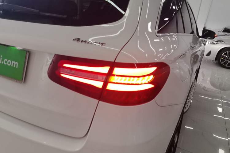 Used Mercedes-Benz GLC 2018 GLC 260 4MATIC Luxury Model Right Rear Taillight