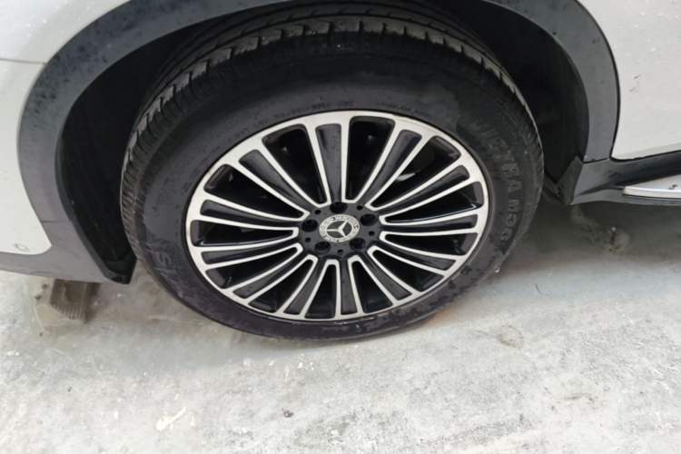 Used Mercedes-Benz GLC 2018 GLC 260 4MATIC Dynamic Edition Right Rear Wheel Hub