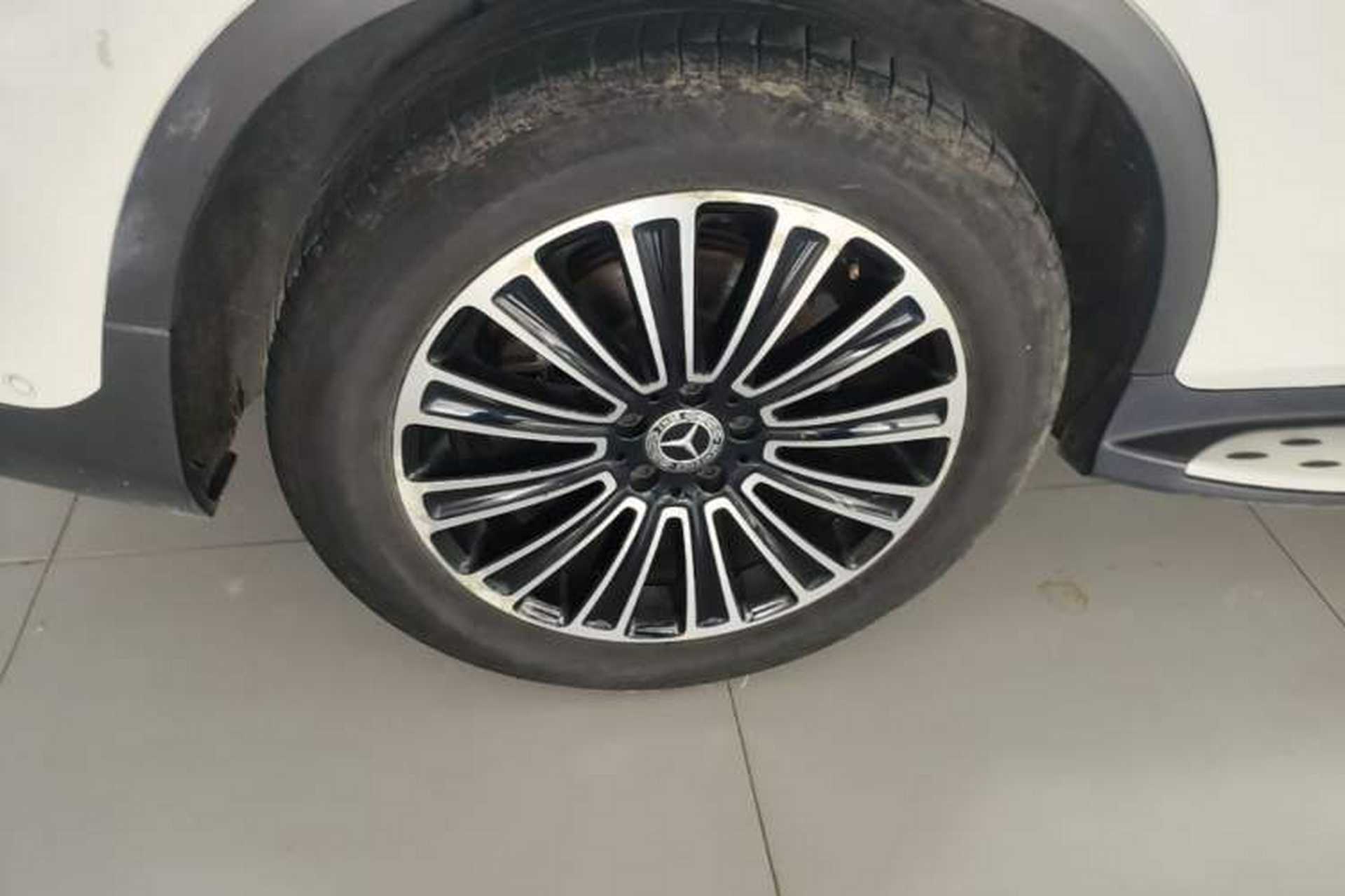 Used Mercedes-Benz GLC 2018 Facelifted GLC 260 4MATIC Dynamic Edition Right Rear Wheel Hub