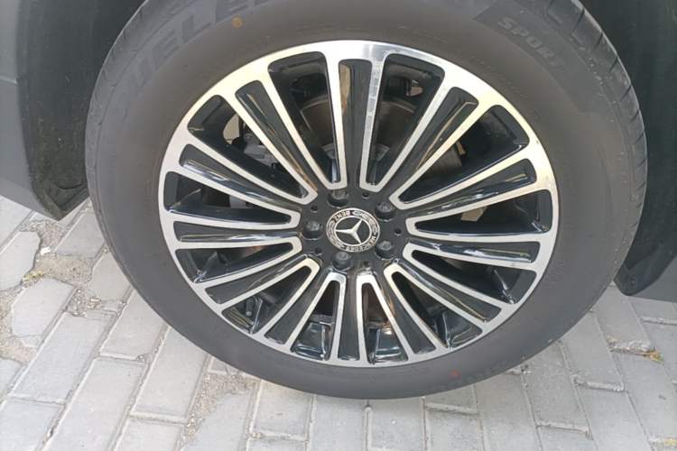 Used Mercedes-Benz GLC 2018 Facelifted GLC 260 4MATIC Dynamic Edition Right Rear Wheel Hub