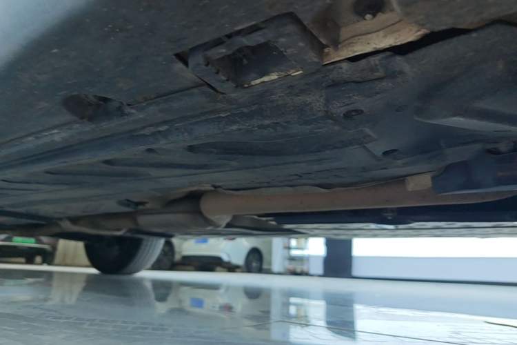 Used Mercedes-Benz GLC 2018 Facelift GLC 200 4MATIC Right Side Sill