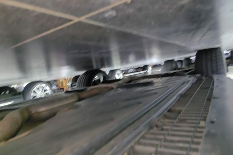 Used Mercedes-Benz GLC 2018 GLC 260 4MATIC Dynamic Edition Right Side Sill