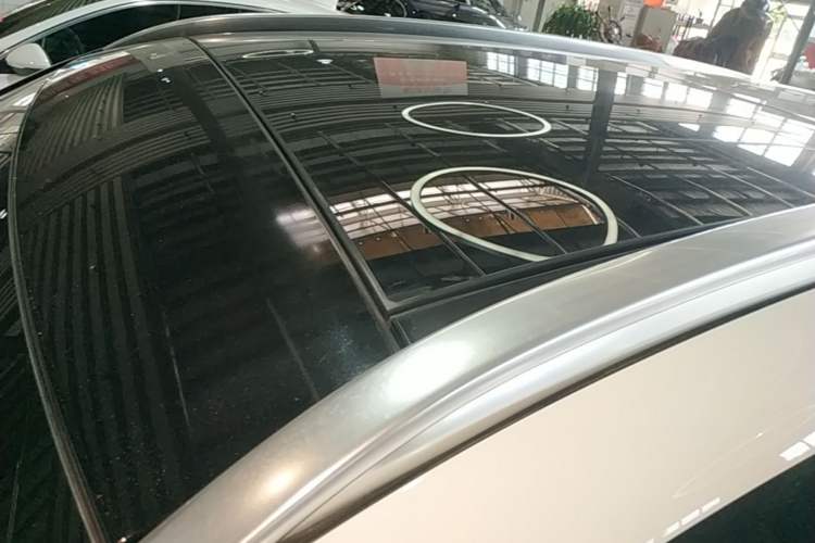 Used Mercedes-Benz GLC 2018 GLC 200 4MATIC Roof