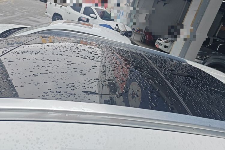 Used Mercedes-Benz GLC 2018 GLC 260 4MATIC Luxury Model Roof