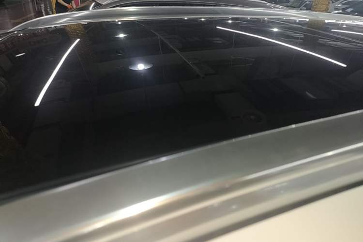 Used Mercedes-Benz GLC 2018 Facelifted GLC 260 4MATIC Dynamic Edition Roof