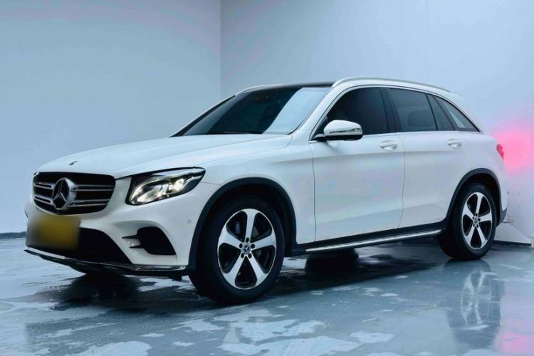 Used Mercedes-Benz GLC 2018 Facelift GLC 260 4MATIC Luxury Edition Guazi used car, China used car export, Used car for sale, Used  cars, Cheapest cars for sale
