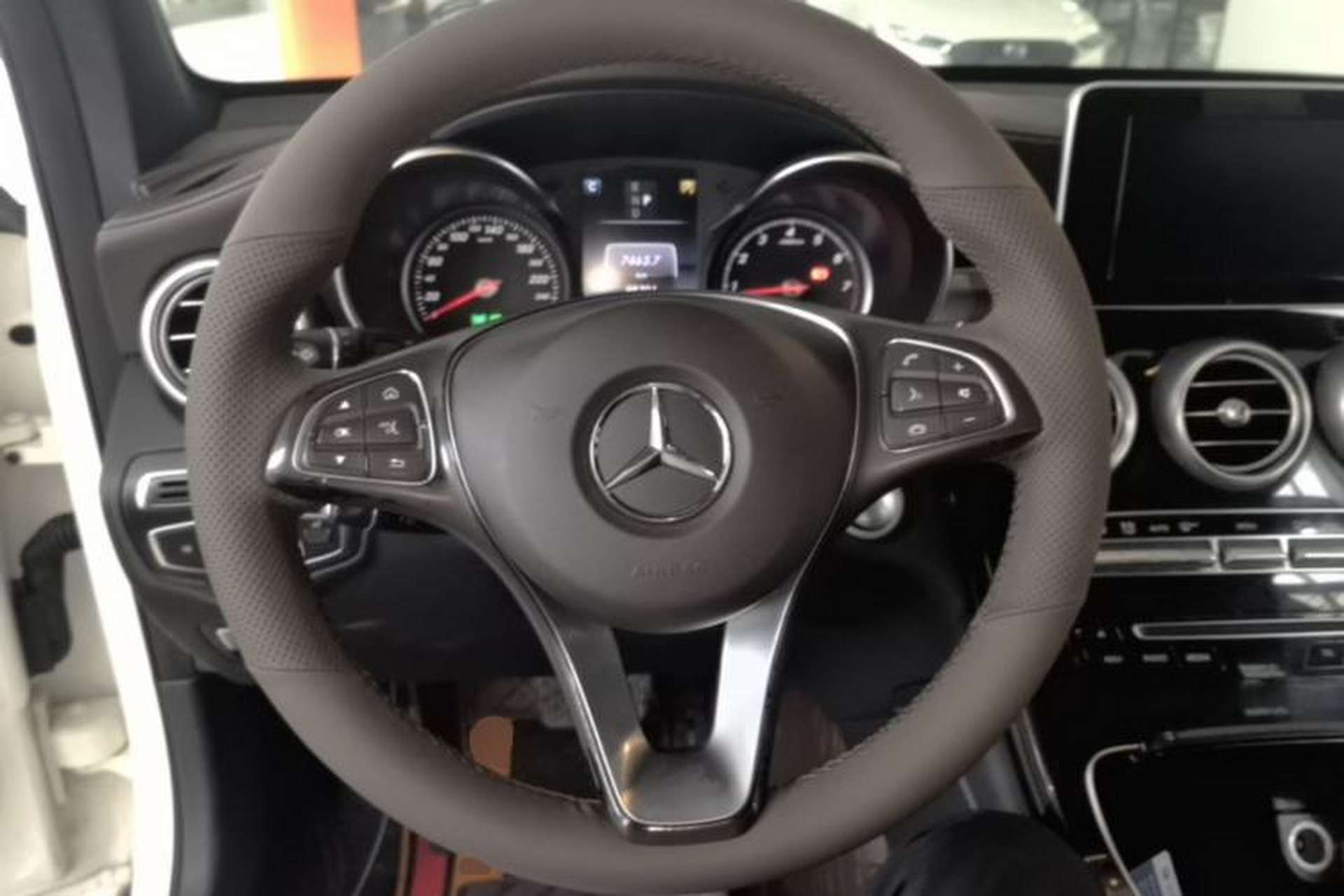 Used Mercedes-Benz GLC 2018 GLC 200 4MATIC Steering Wheel