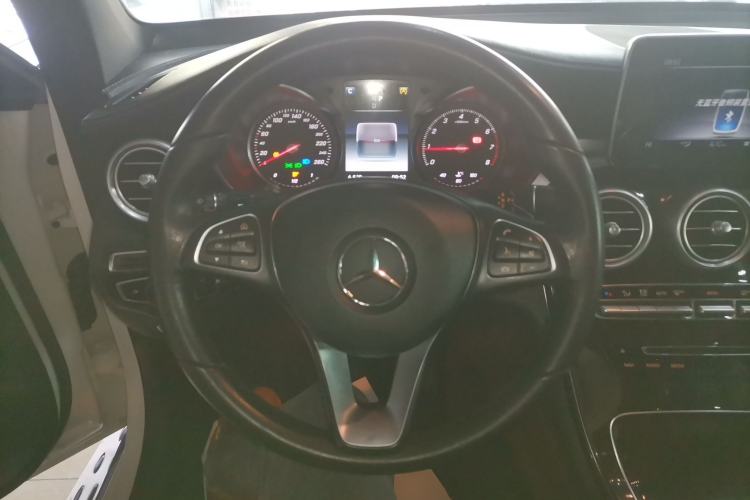 Used Mercedes-Benz GLC 2018 Facelifted GLC 260 4MATIC Dynamic Edition Steering Wheel