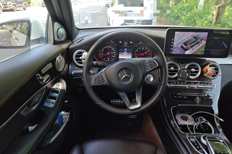 Used Mercedes-Benz GLC 2018 Facelifted GLC 260 4MATIC Dynamic Edition Steering Wheel