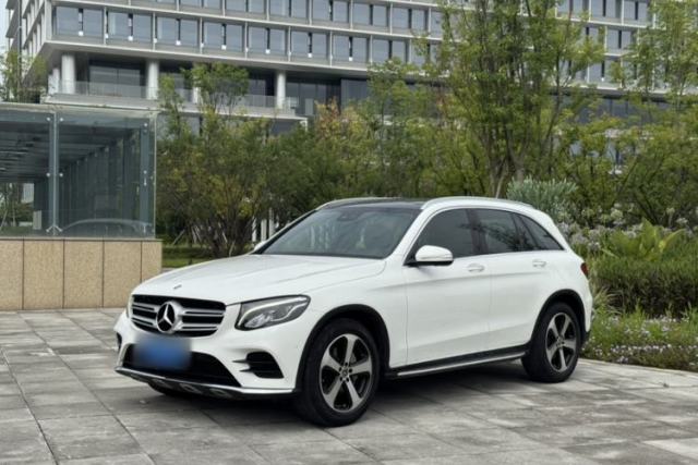 Used Mercedes-Benz GLC 2018 Facelift GLC 260 4MATIC Luxury Edition