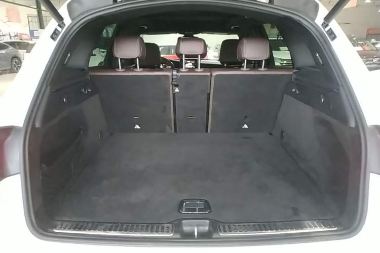 Used Mercedes-Benz GLC 2018 GLC 200 4MATIC Trunk