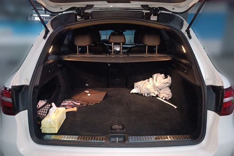 Used Mercedes-Benz GLC 2018 GLC 200 4MATIC Trunk