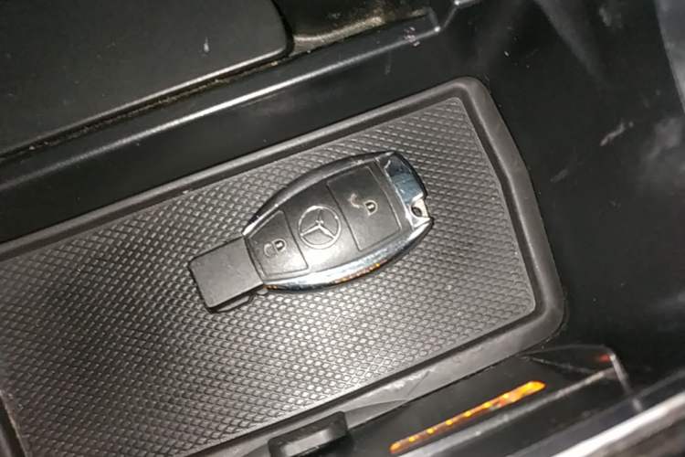 Used Mercedes-Benz GLC 2018 GLC 200 4MATIC Vehicle Key