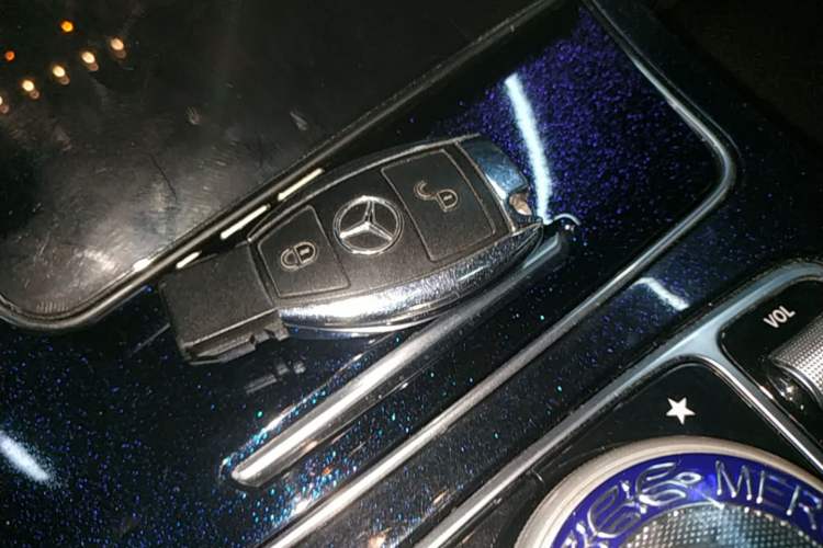 Used Mercedes-Benz GLC 2018 GLC 200 4MATIC Vehicle Key
