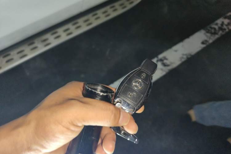Used Mercedes-Benz GLC 2018 GLC 200 4MATIC Vehicle Key