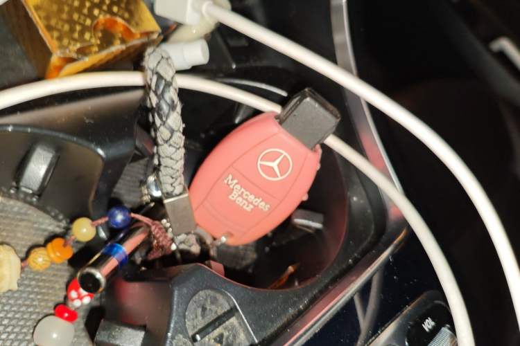Used Mercedes-Benz GLC 2018 GLC 200 4MATIC Vehicle Key