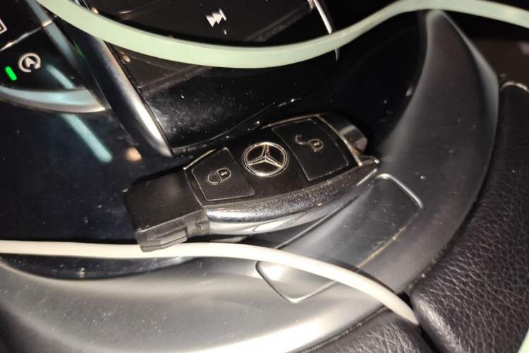 Used Mercedes-Benz GLC 2018 GLC 200 4MATIC Vehicle Key