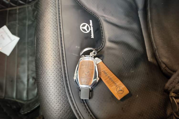 Used Mercedes-Benz GLC 2018 GLC 260 4MATIC Dynamic Edition Vehicle Key