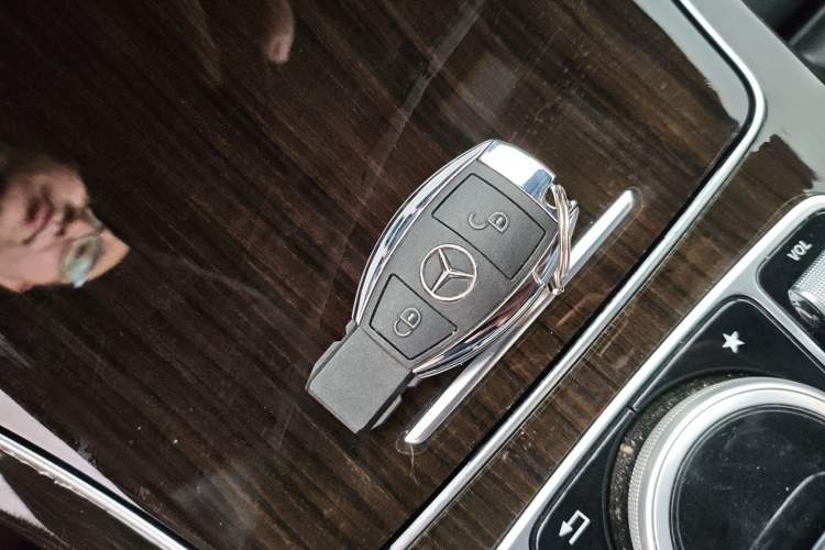 Used Mercedes-Benz GLC 2018 GLC 200 4MATIC Vehicle Key