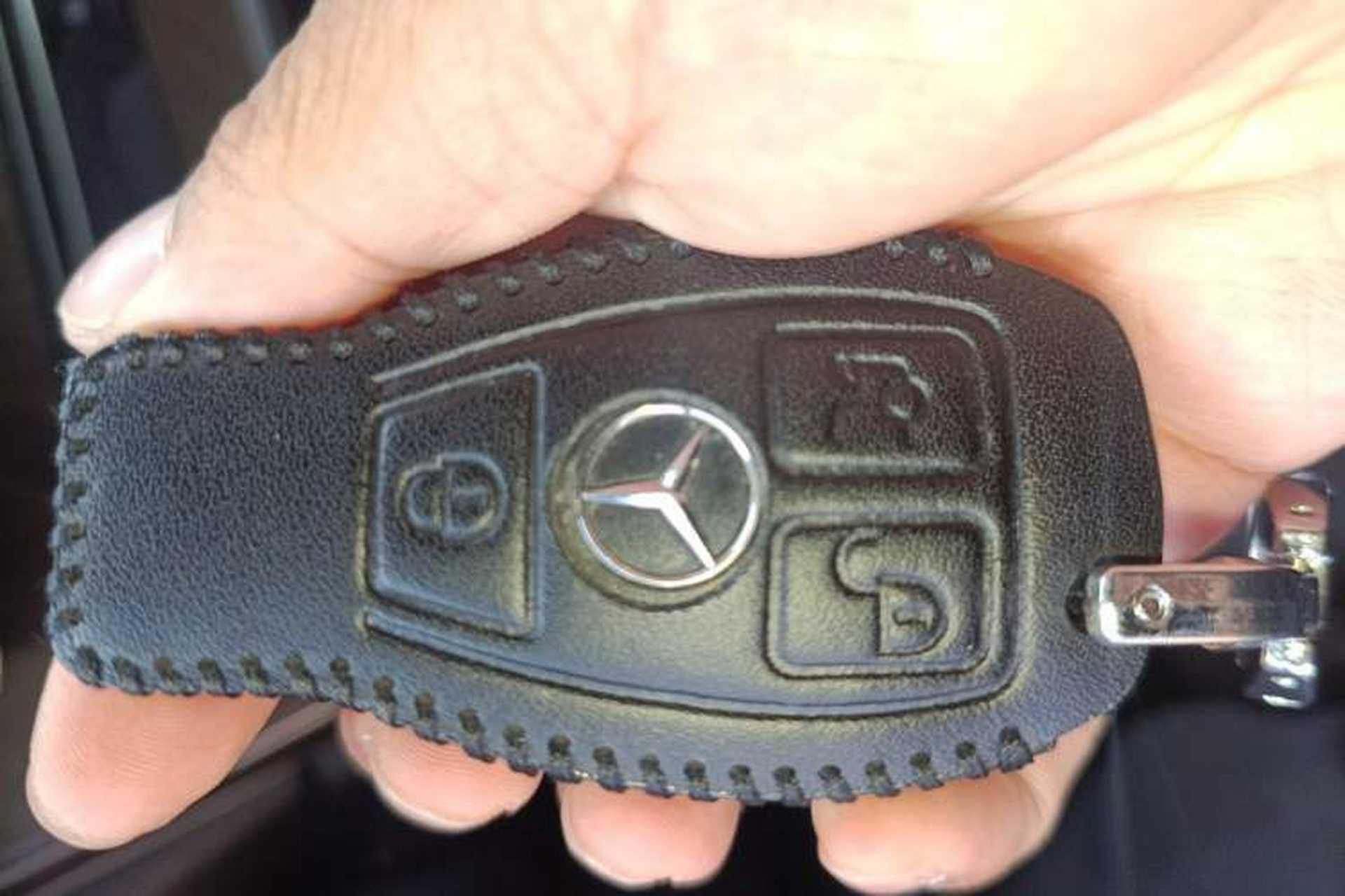 Used Mercedes-Benz GLC 2018 GLC 300 4MATIC Sport Edition Vehicle Key