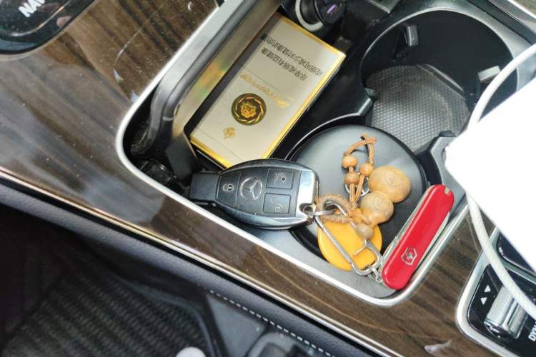 Used Mercedes-Benz GLC 2018 GLC 260 4MATIC Luxury Model Vehicle Key