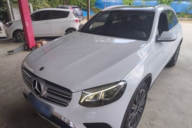 Ojetý Mercedes-Benz GLC 2018 Facelift GLC 200 4MATIC