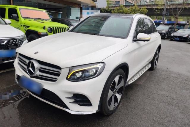 Used Mercedes-Benz GLC 2018 Refreshed GLC 300 4MATIC Dynamic Edition