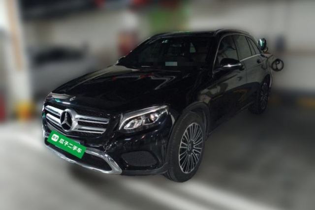 Ojetý Mercedes-Benz GLC 2019 GLC 200 L 4MATIC