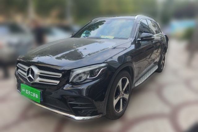 Mercedes-Benz GLC 2019 GLC 260 L 4MATIC Luxury Model usata