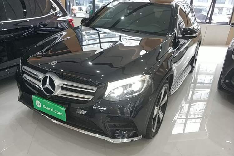 Used Mercedes-Benz GLC 2019 GLC 300 L 4MATIC Dynamic Model Guazi used car, China used car export, Used car for sale, Used  cars, Cheapest cars for sale