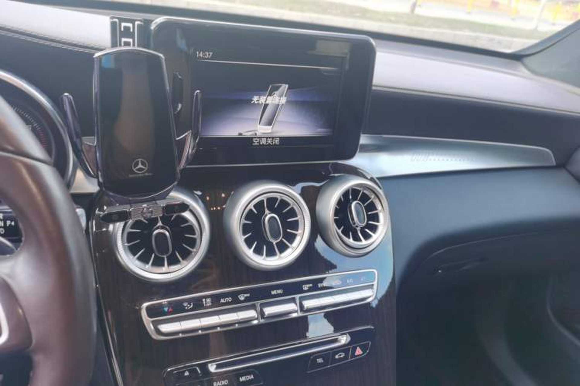 Used Mercedes-Benz GLC 2019 Facelift GLC 260 L 4MATIC Luxury Model Audio And AC Panel