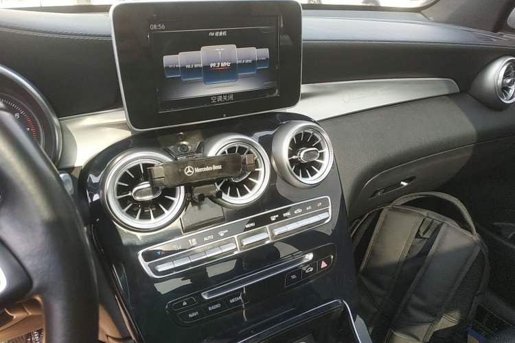 Used Mercedes-Benz GLC 2019 GLC 200 4MATIC Audio And AC Panel