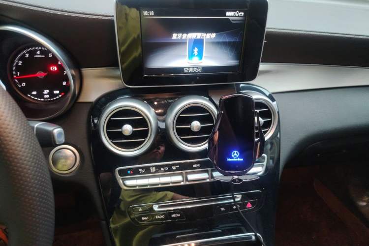 Used Mercedes-Benz GLC 2019 GLC 200 L 4MATIC Audio And AC Panel