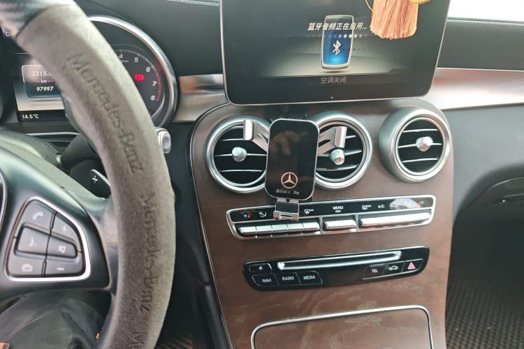 Used Mercedes-Benz GLC 2019 Facelift GLC 300 L 4MATIC Luxury Model Audio And AC Panel