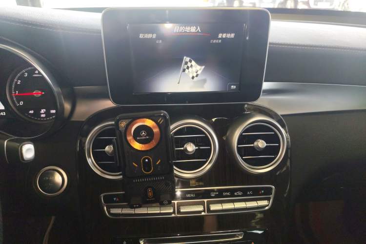 Used Mercedes-Benz GLC 2019 Facelift GLC 260 L 4MATIC Luxury Model Audio And AC Panel
