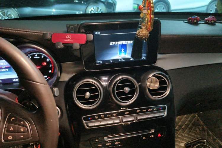 Used Mercedes-Benz GLC 2019 GLC 200 L 4MATIC Audio And AC Panel
