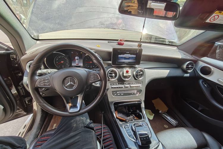 Used Mercedes-Benz GLC 2019 GLC 200 L 4MATIC Center Console