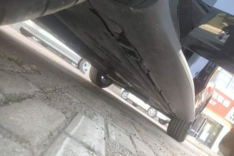 Used Mercedes-Benz GLC 2019 Facelift GLC 260 L 4MATIC Luxury Model Chassis Front Left