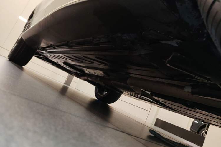 Used Mercedes-Benz GLC 2019 Facelift GLC 260 L 4MATIC Luxury Model Chassis Front Right