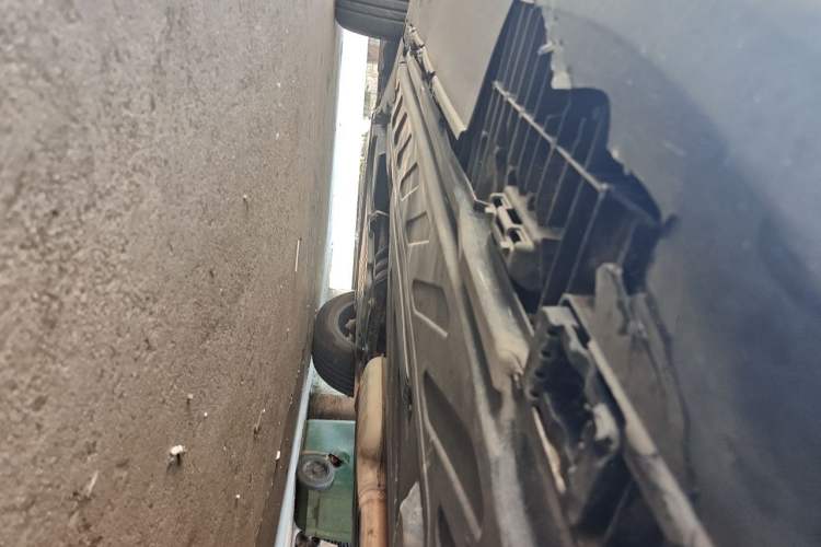 Used Mercedes-Benz GLC 2019 GLC 200 L 4MATIC Chassis Rear Left