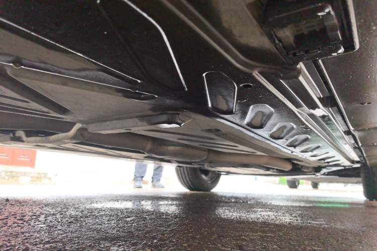 Used Mercedes-Benz GLC 2019 GLC 200 L 4MATIC Chassis Rear Right