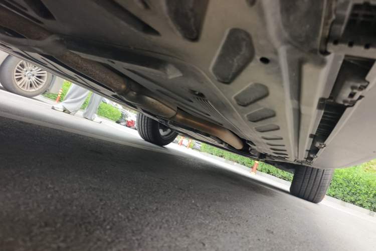 Used Mercedes-Benz GLC 2019 GLC 300 L 4MATIC Dynamic Model Chassis Rear Right