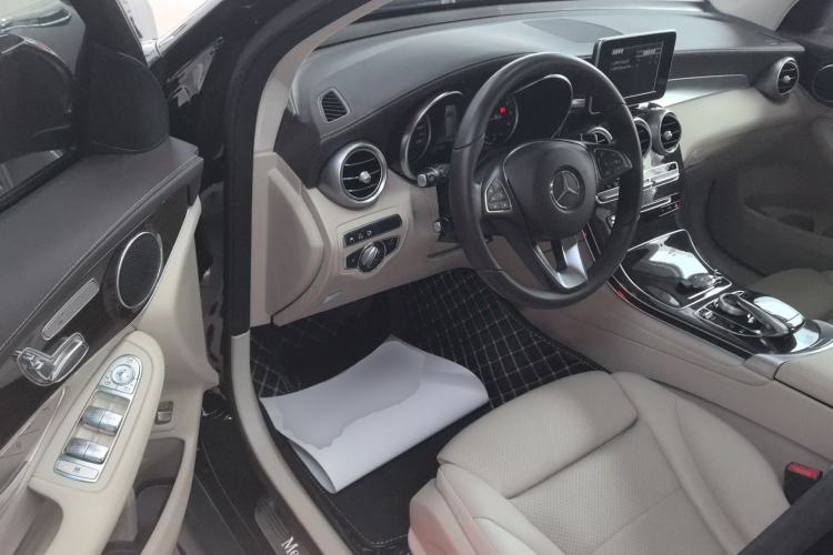 Used Mercedes-Benz GLC 2019 GLC 260 L 4MATIC Luxury Model Driver Seat
