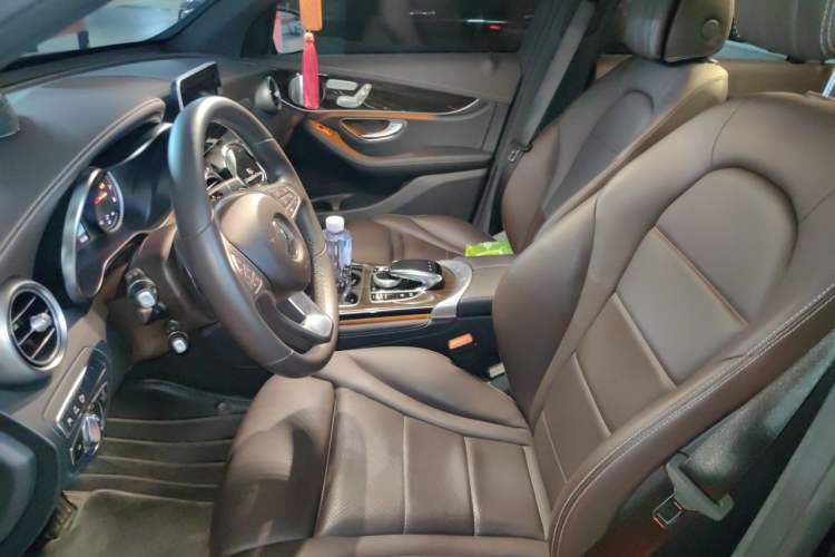 Used Mercedes-Benz GLC 2019 Facelift GLC 260 L 4MATIC Luxury Model Driver Seat