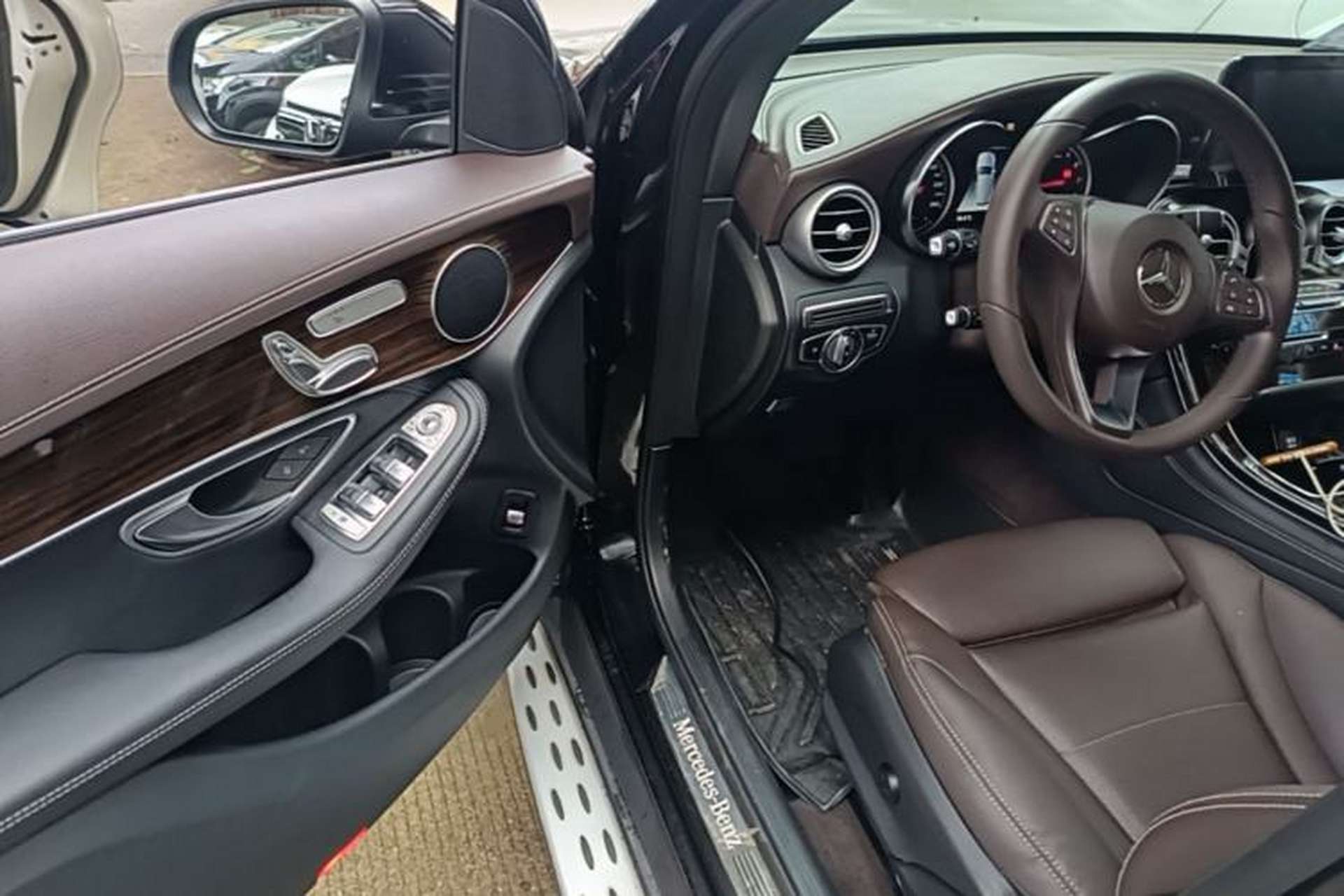 Used Mercedes-Benz GLC 2019 GLC 260 L 4MATIC Dynamic Model Driver Seat