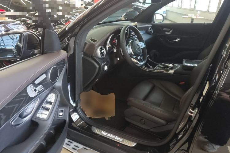 Used Mercedes-Benz GLC 2019 Facelift GLC 260 L 4MATIC Luxury Model Driver Seat